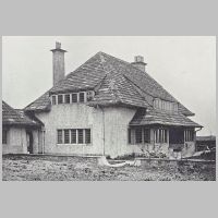 House near Rochdale, from The Studio Yearbook of Decorative Art 1911 (Wikipedia),3.png